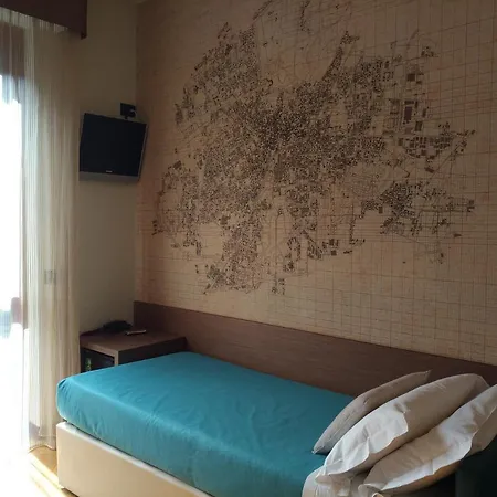 Park Meuble 3* Комо