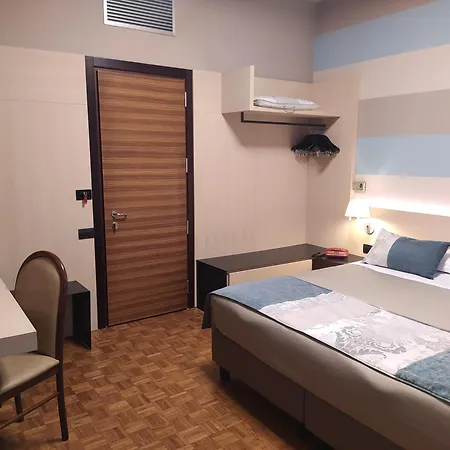 Park Meuble 3* Como