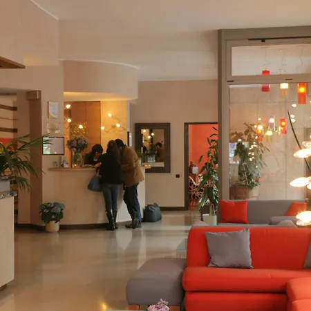Park Meuble Hotell Como