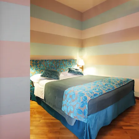Park Meuble Hotell Como
